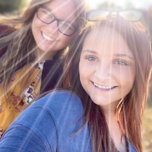 Meet your Posher, Marissa